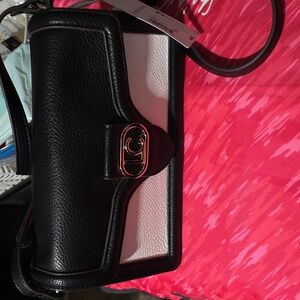 NWT Liz Claiborne Black & White Crossbody Bag Colorblock Carter Flap 10x6 0123